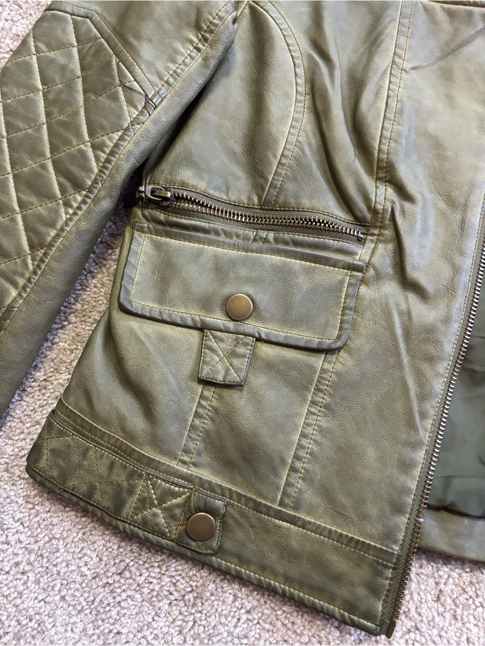blanc noir Olive Quilted Faux Leather Moto Jacket - Picture 4 of 12